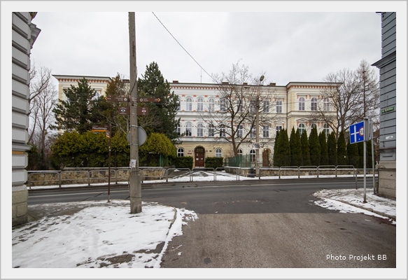 Nowa szkoła katolicka w Białej.