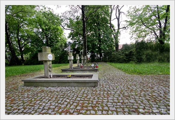 Cmentarz wojskowy w Bielsku.