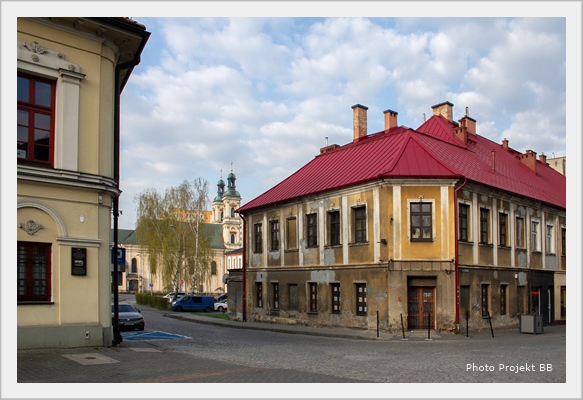 Dom Katolicki w Białej.